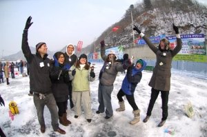 1st Ice Fishing Festival(Sat,9-Sun,10 Jan. 2010)001
