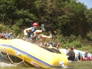 Rafting-Bungee-jumping-2009_032
