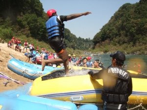 Rafting-Bungee-jumping-2009_037