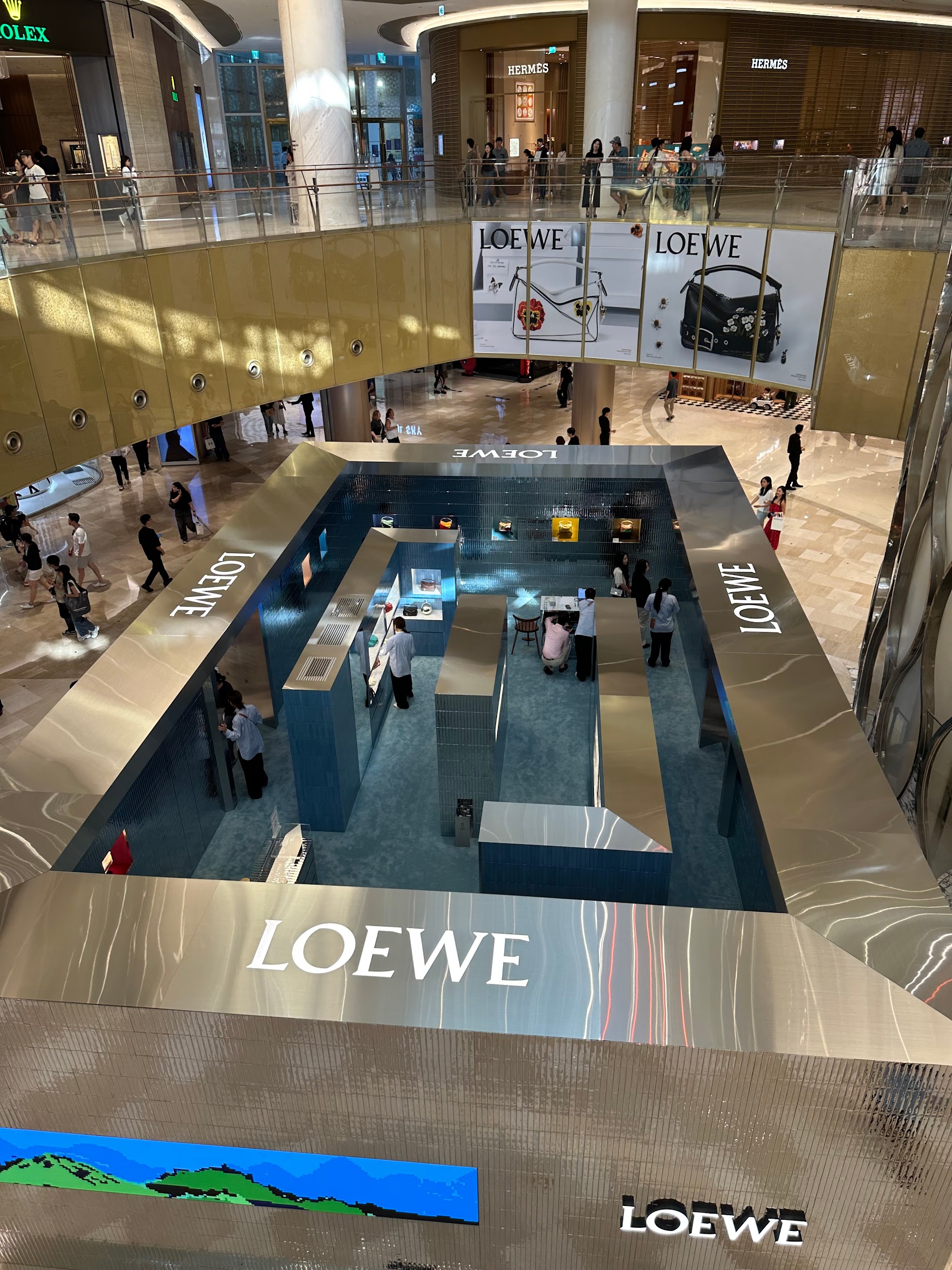 Top 5 unusual and trendy places to discover at Seoul: 13