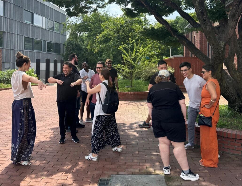 Creating strong and lasting bounds: An orienteering team-building experience in the Bukchon Hanok Village 2