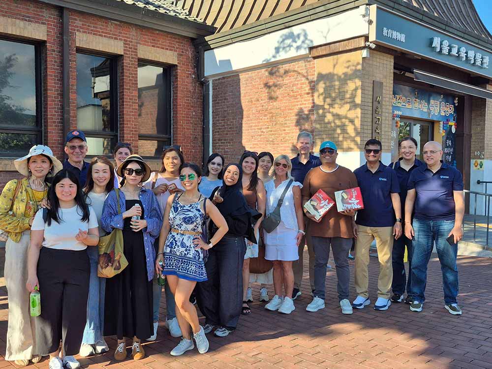 Building Stronger Teams Through Korean Culture: Society of Actuaries Team Building Event 4
